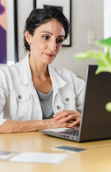 SynergiLibre, téléconsultations en psychologie, relation d'aide et hypnose pour les problèmes personnels, de couple, de santé mentale et de dépendance